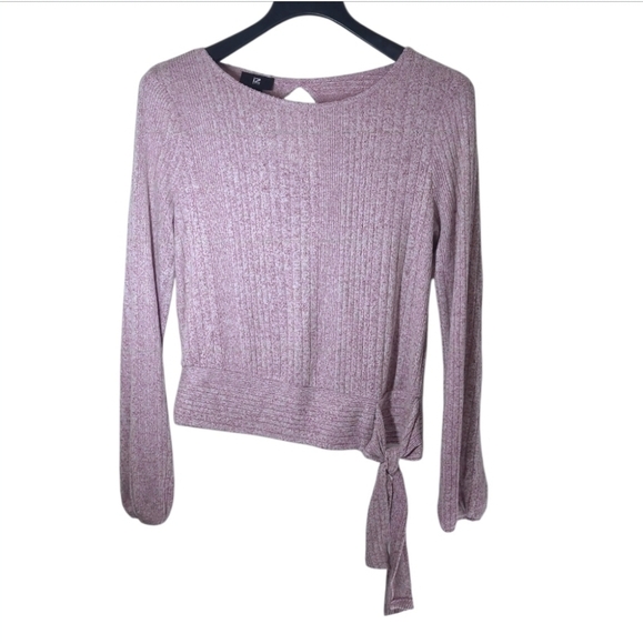 IZ Byer Light Weight Long Sleeve Side Tie Sweater Cut Out Back Size Large Junior - Picture 1 of 8